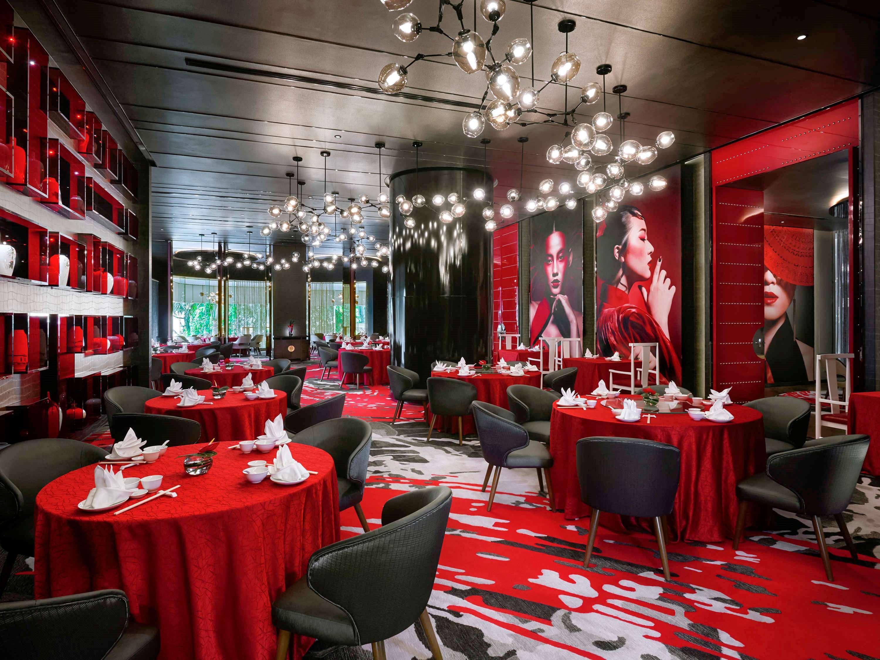Pullman Centre & Residences 5*