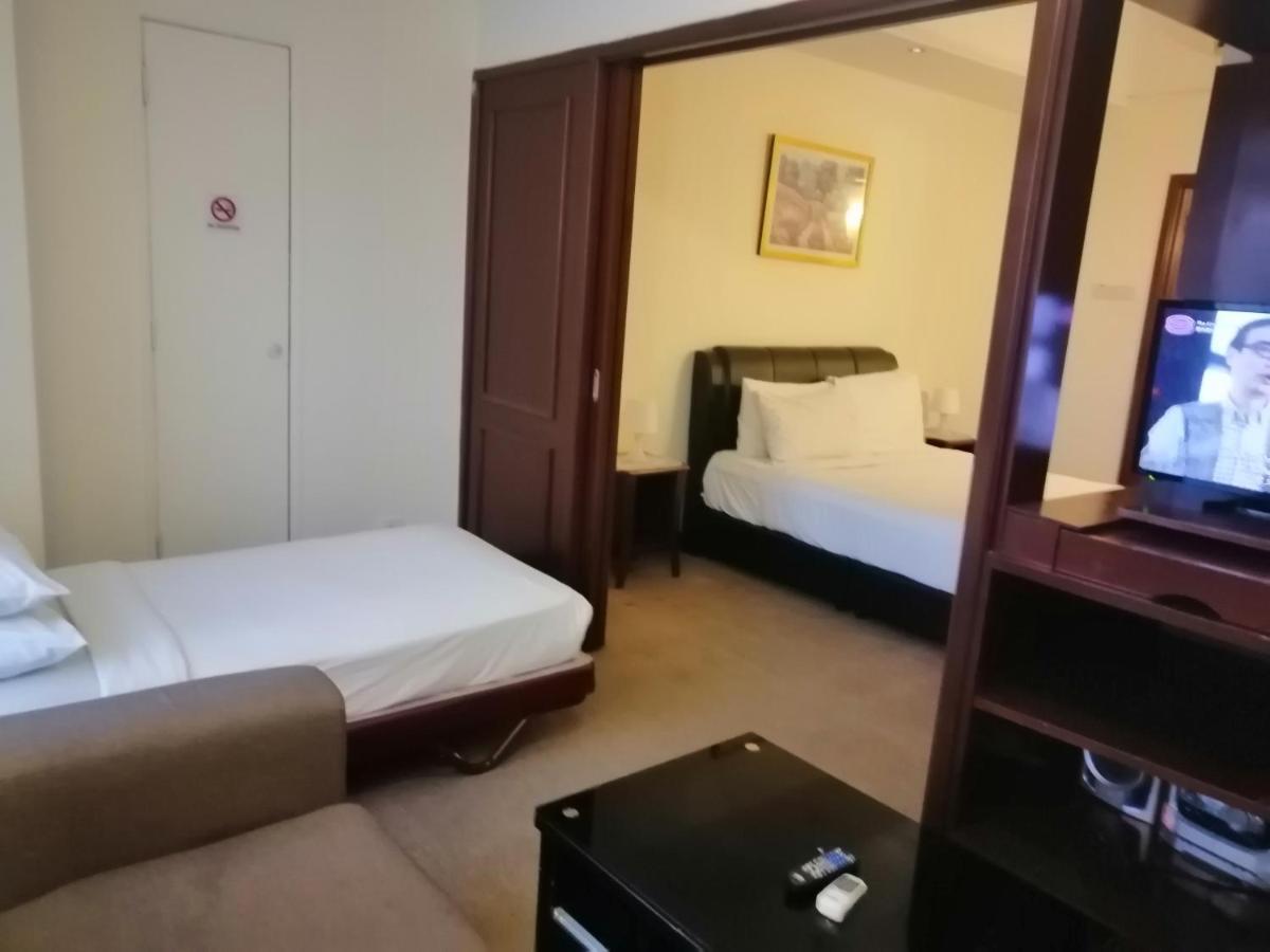 Raymond Suites At Berjaya Times Square Apartment