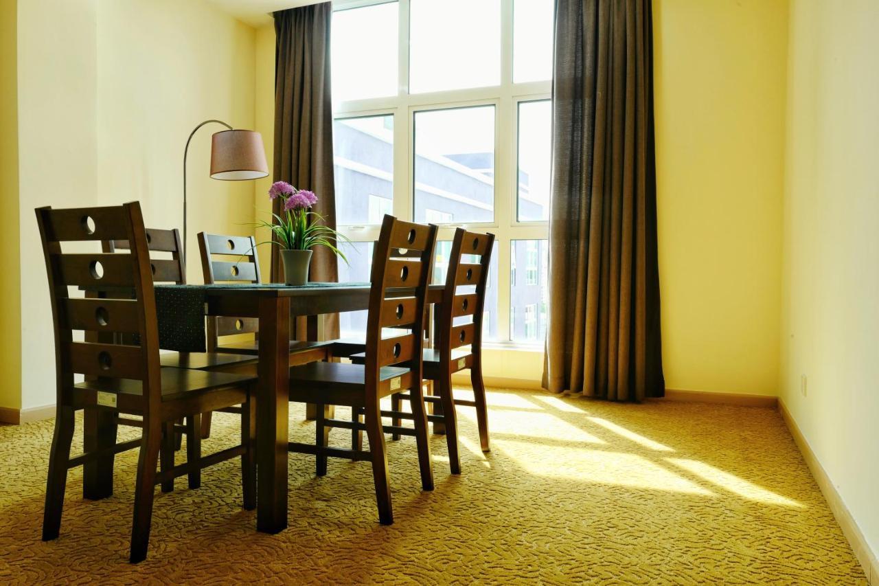 Zecon Hotel 4*