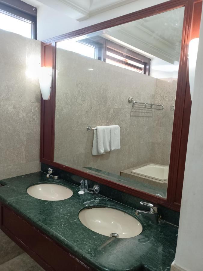 Excellent Service At Times Square Khách sạn 4*