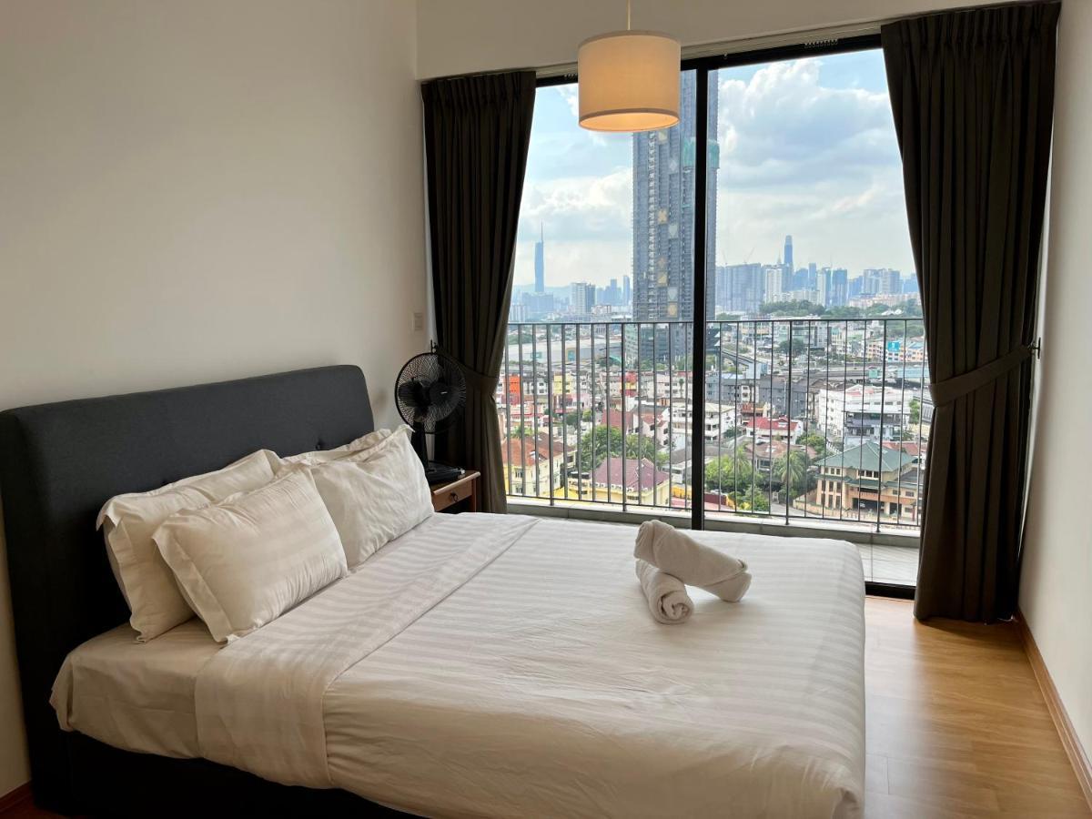 Ekocheras Residences By White Forest Suites Appartement