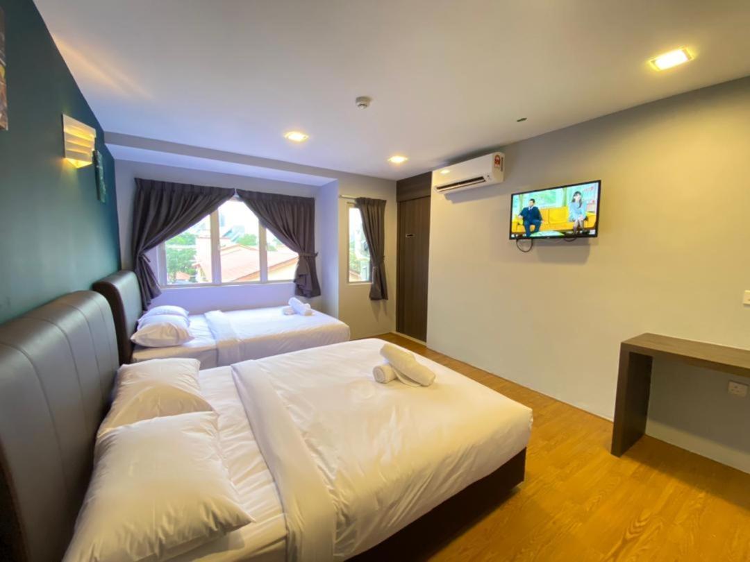 Bergamo Pekeliling Hotel 2*