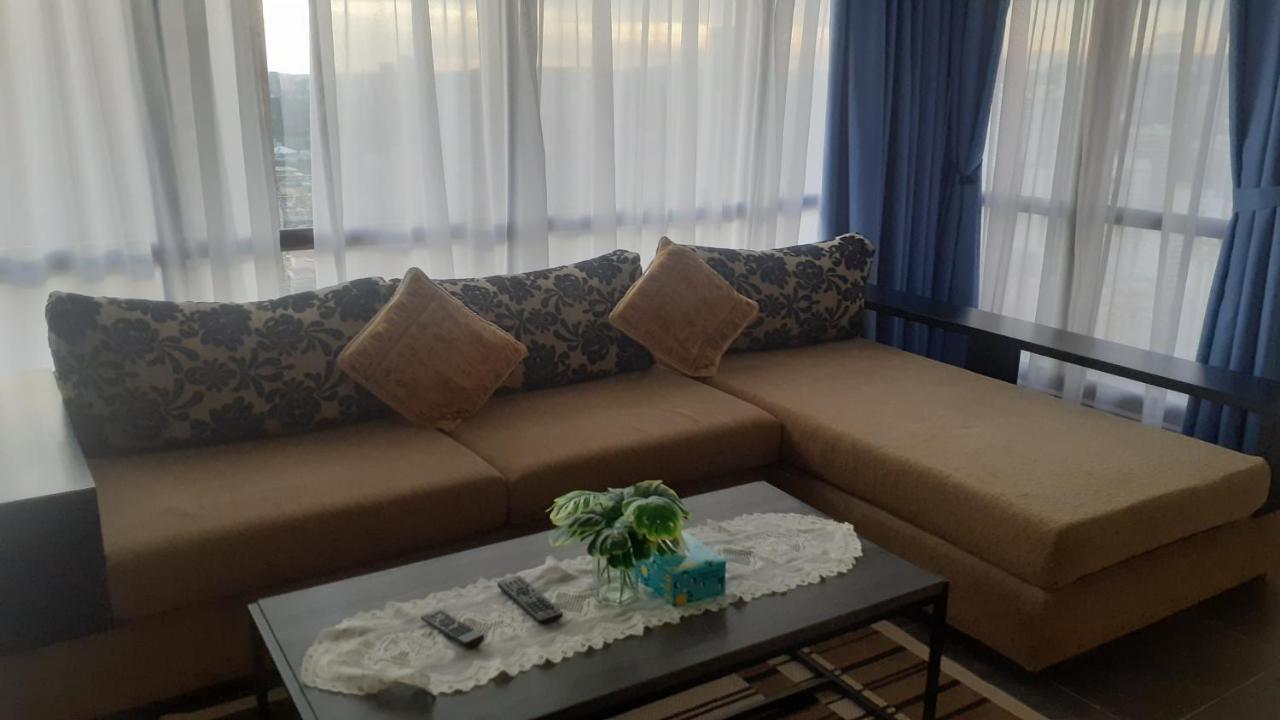Peaceful Service At Times Square Apartment