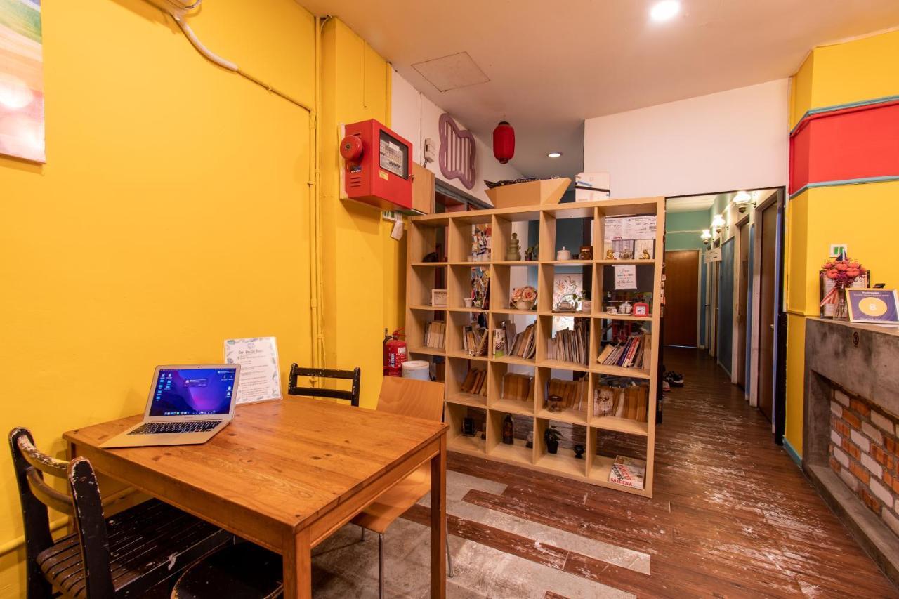Travel Hub Highstreet Hostel