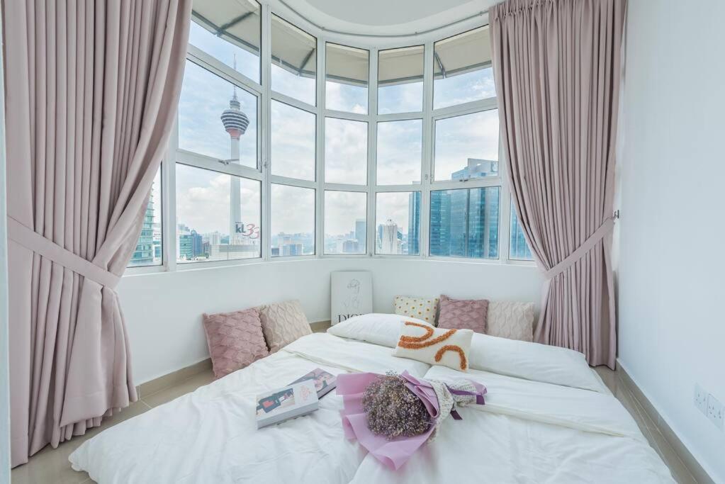 Penthouse Hermes Apartment