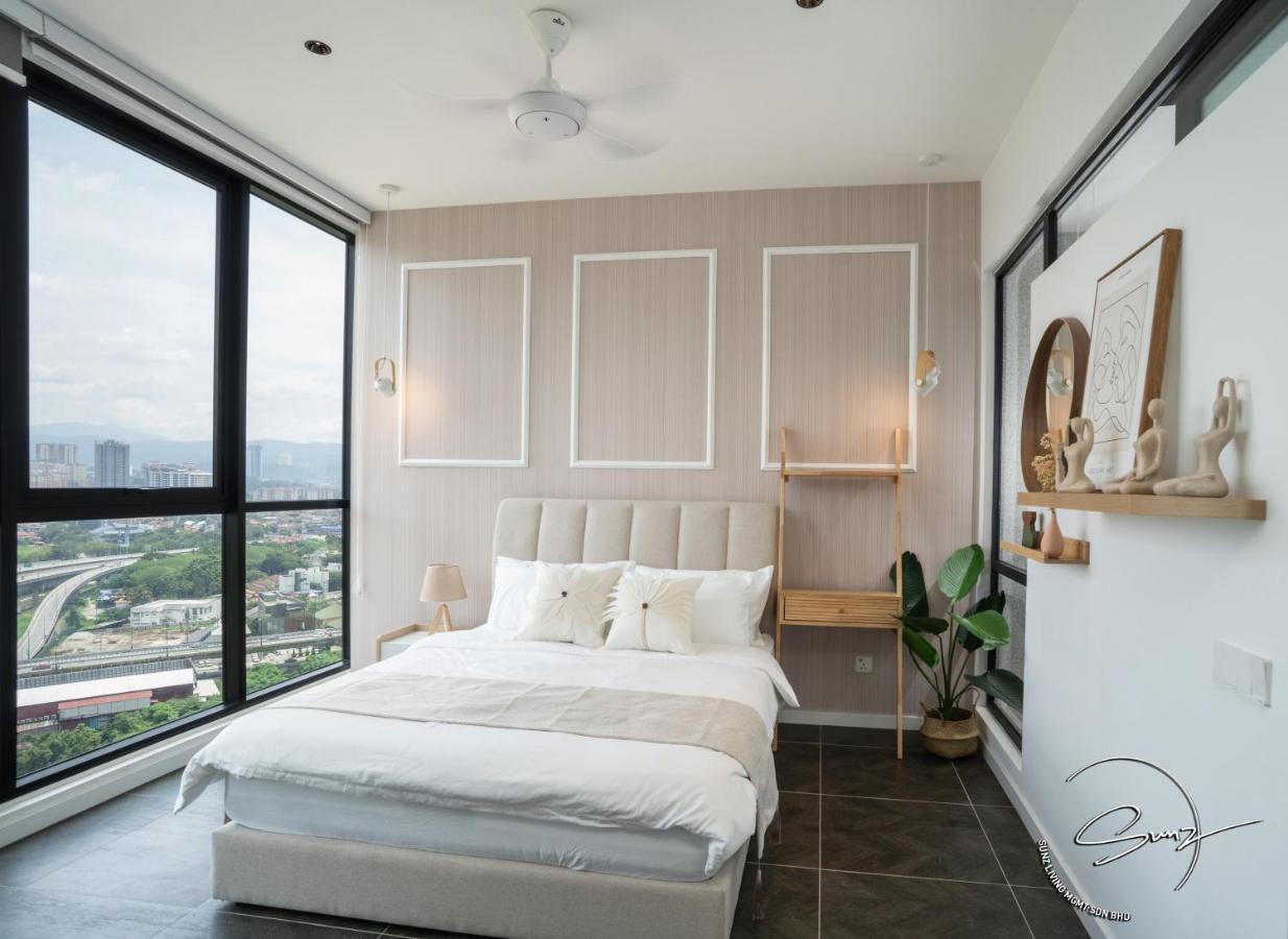 Apartment Scarlet Klcc By Sunz Living
