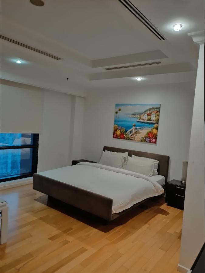 Kl Times Square Apartment *