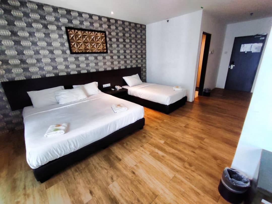 Hotel Cube Signature 3*