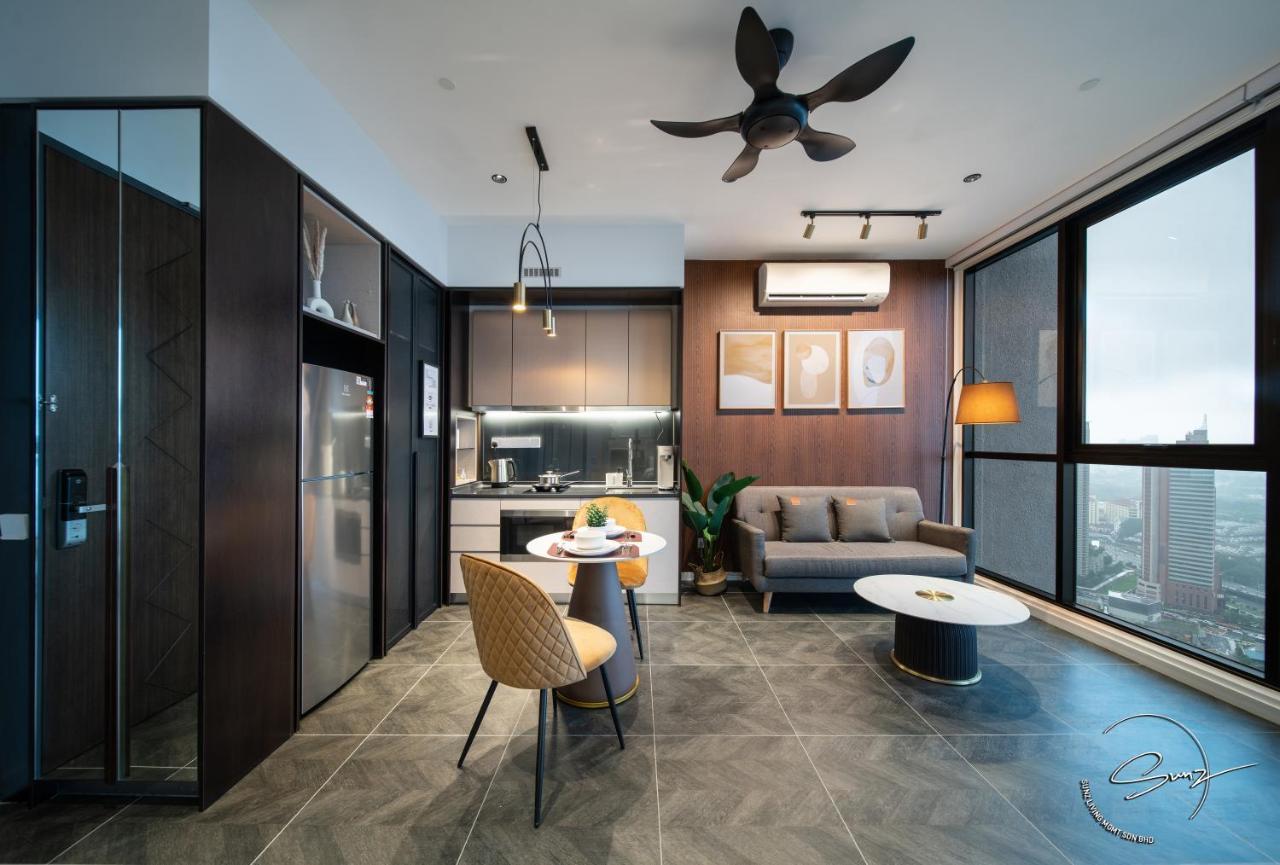 Apartment Scarlet Klcc By Sunz Living