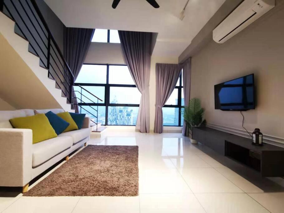 Apartment 5-star Facilities Arte Mont Kiara Luxury Duplex Kuala Lumpur