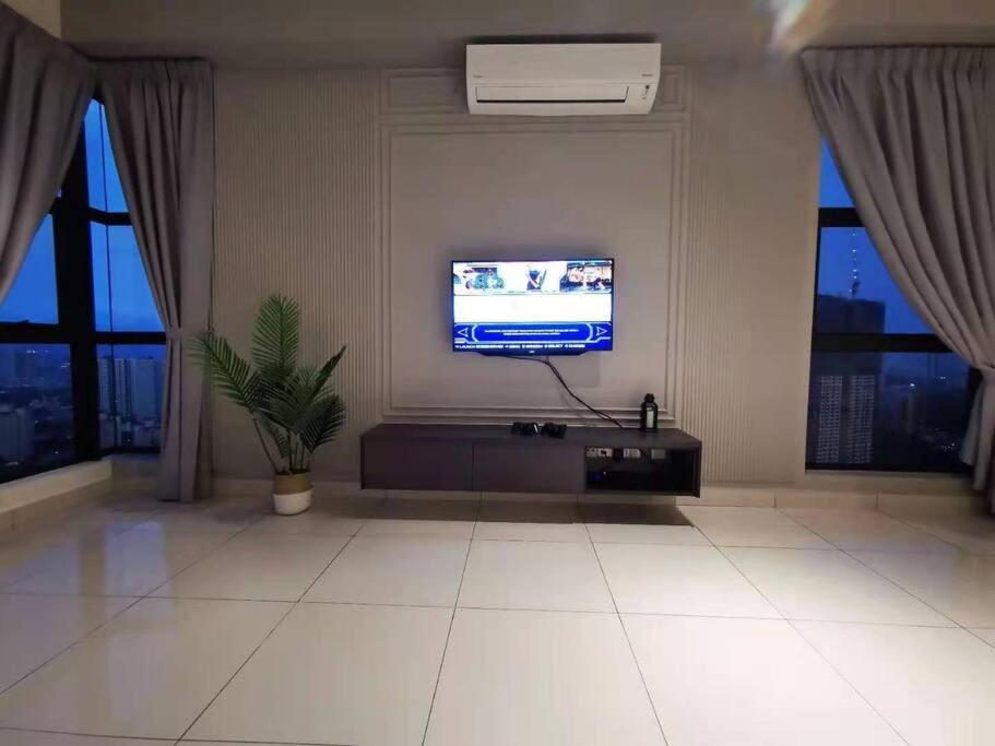 Apartment 5-star Facilities Arte Mont Kiara Luxury Duplex Kuala Lumpur