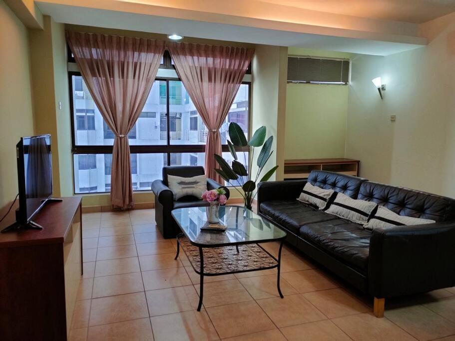 Apartment Pavilion Fahrenheit 88 Bukit Bintang 3 Bedrooms *