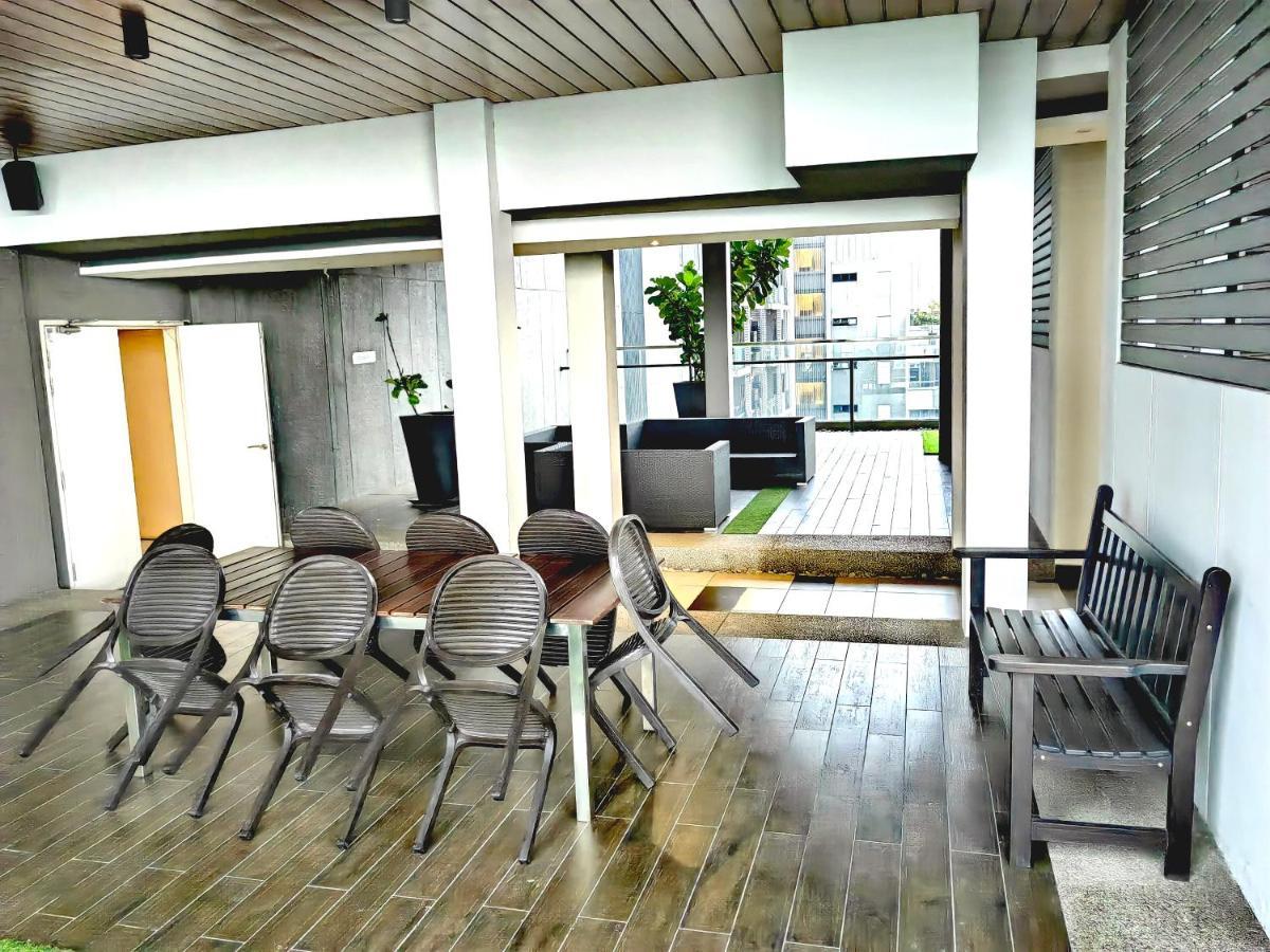 Petalz Luxury 10pax Mid Valley Old Klang Road Oug Klang Kl Appartement Kuala Lumpur