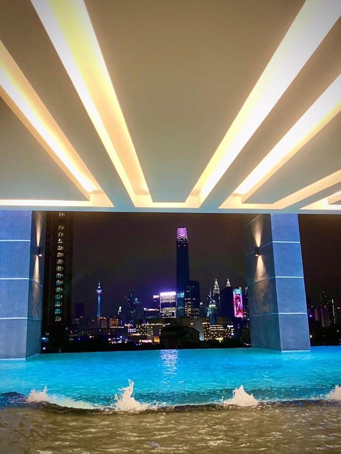 New! 3r2b - Free Wi-fi -3mins Walk To Sunway Velocity 中文房东 Appartement