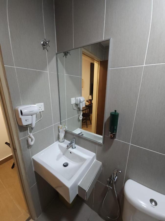 Yu Chinatown Hotel 2*