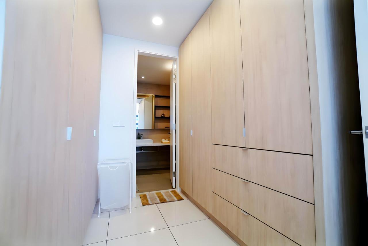 Serene 1br@bukit Bintang Klcc, Pool, Free Netflix Apartamento *