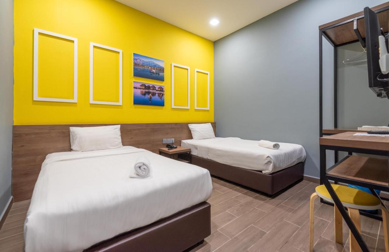 Frame Hotel