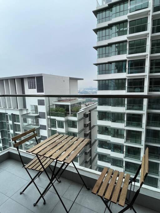 Apartment 500mbps High Speed Wifi With Cozy Staycation View Kuala Lumpur