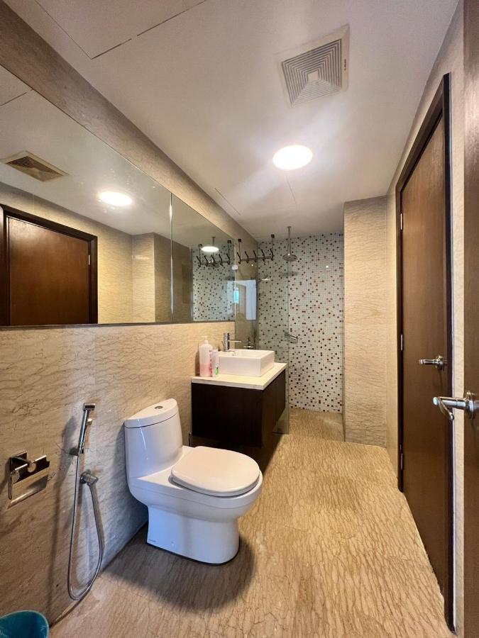 Regalia & Residences By Myge Homes Apartamento