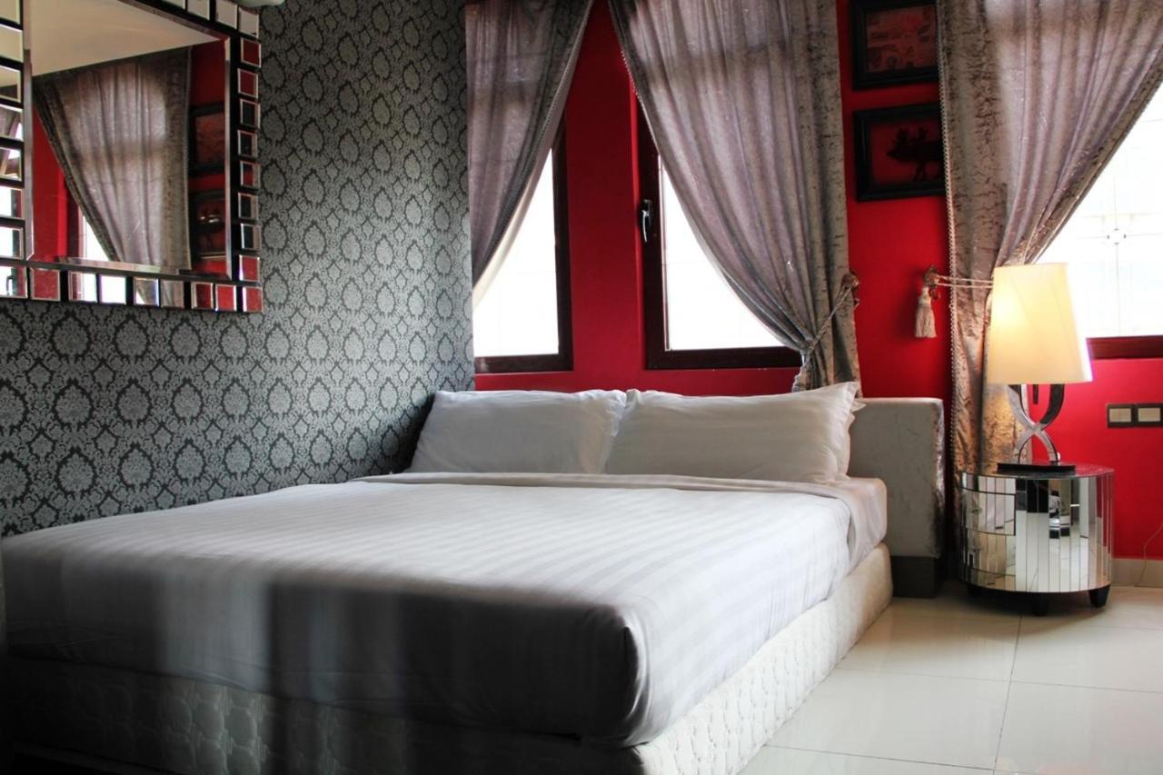 Arenaa Galaxys Hotel 2*