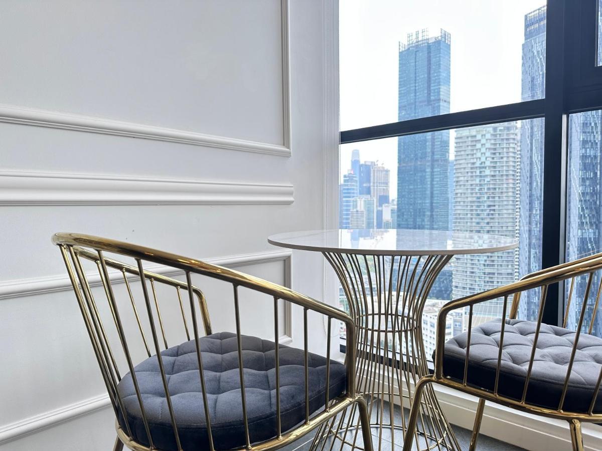 Apartment Scarletz Klcc Twin Tower By Purple Orchid Kuala Lumpur