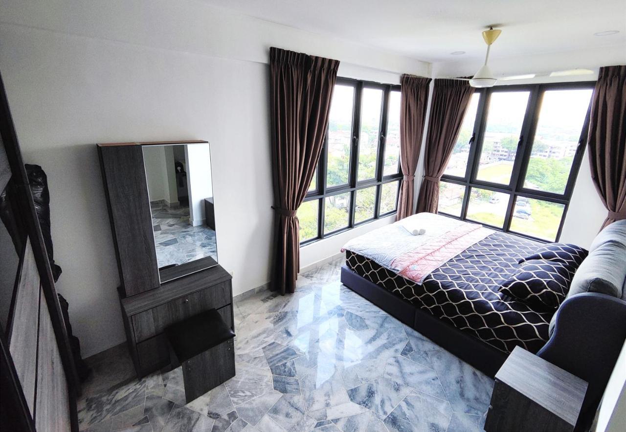 Ampang South Spacious Apartment Kuala Lumpur