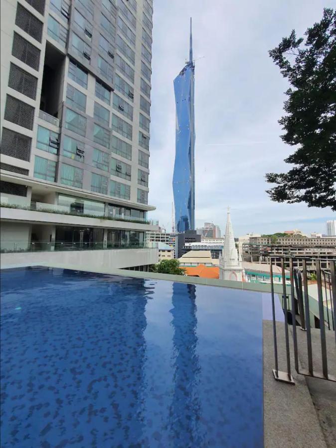 3 Bedroom Bukit Bintang Robertson With Netflix Apartment