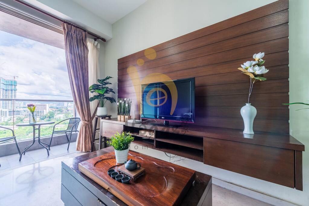 Myhabitat Klcc 2bedroom Family W Balcony #bathtub Apartment Kuala Lumpur