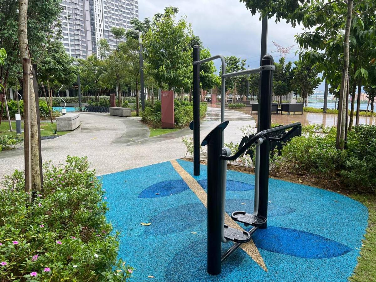 Apartment Best For Family Klcc Pavillion Sunway Velocity Mrt