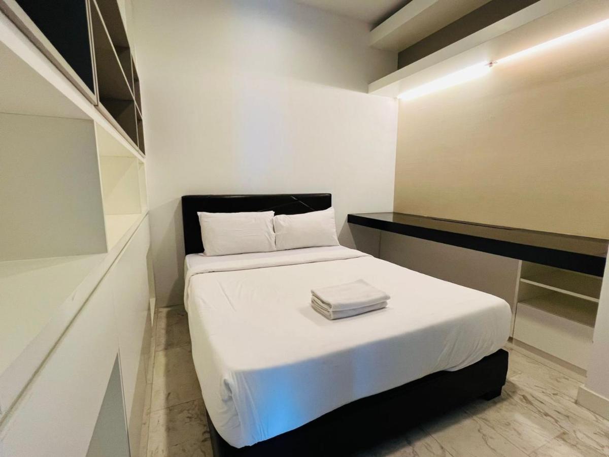 The Platinum Klcc By Cozy White