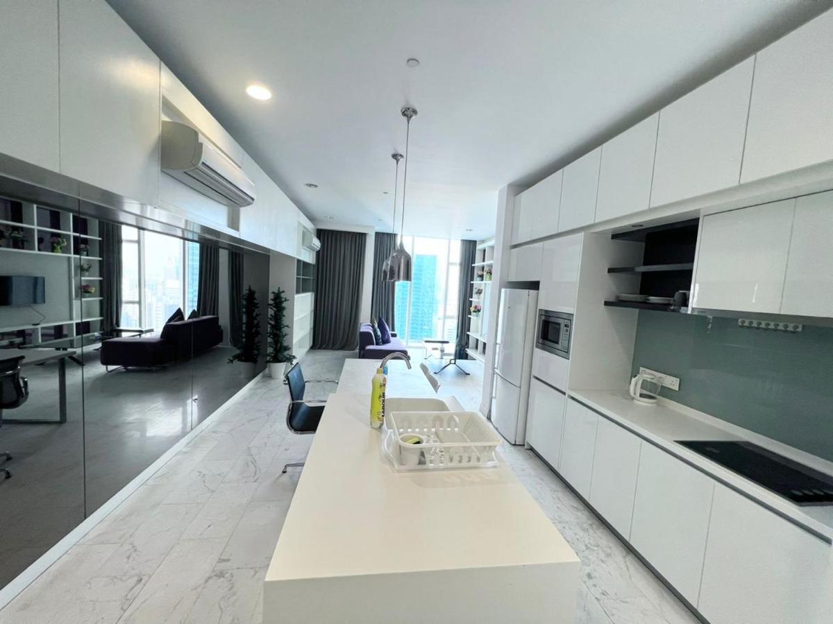 Appartement The Platinum Klcc By Cozy White *