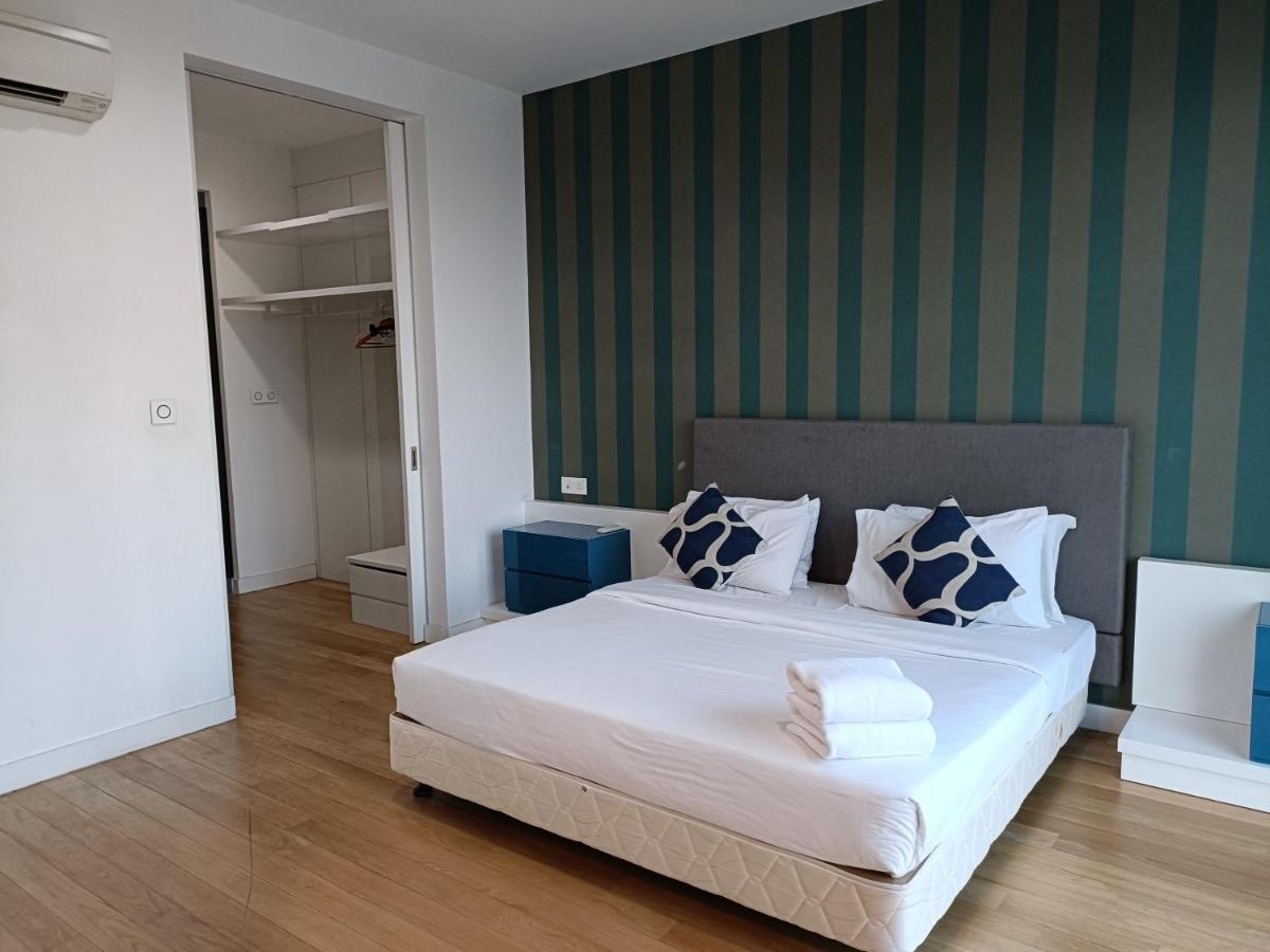 The Platinum Klcc By Cozy White Appartement