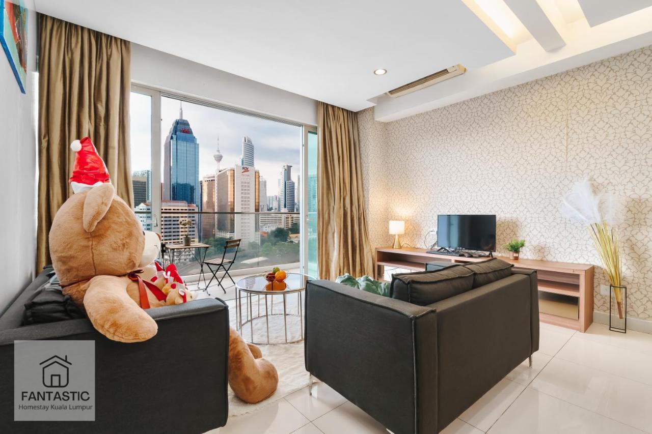 Regalia @ Klcc View Sky Pool By Mc Apartemen Kuala Lumpur