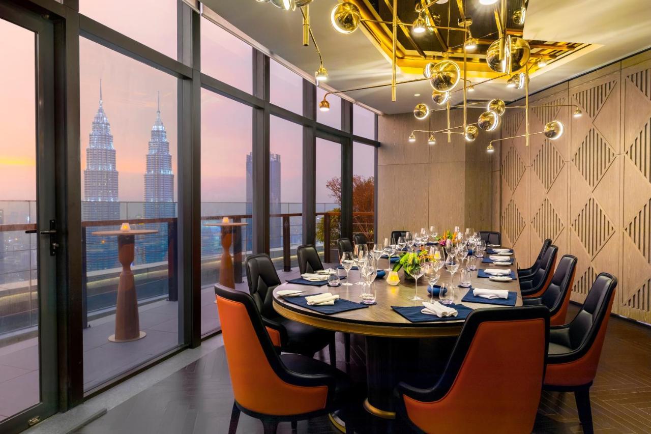 Banyan Tree 5*