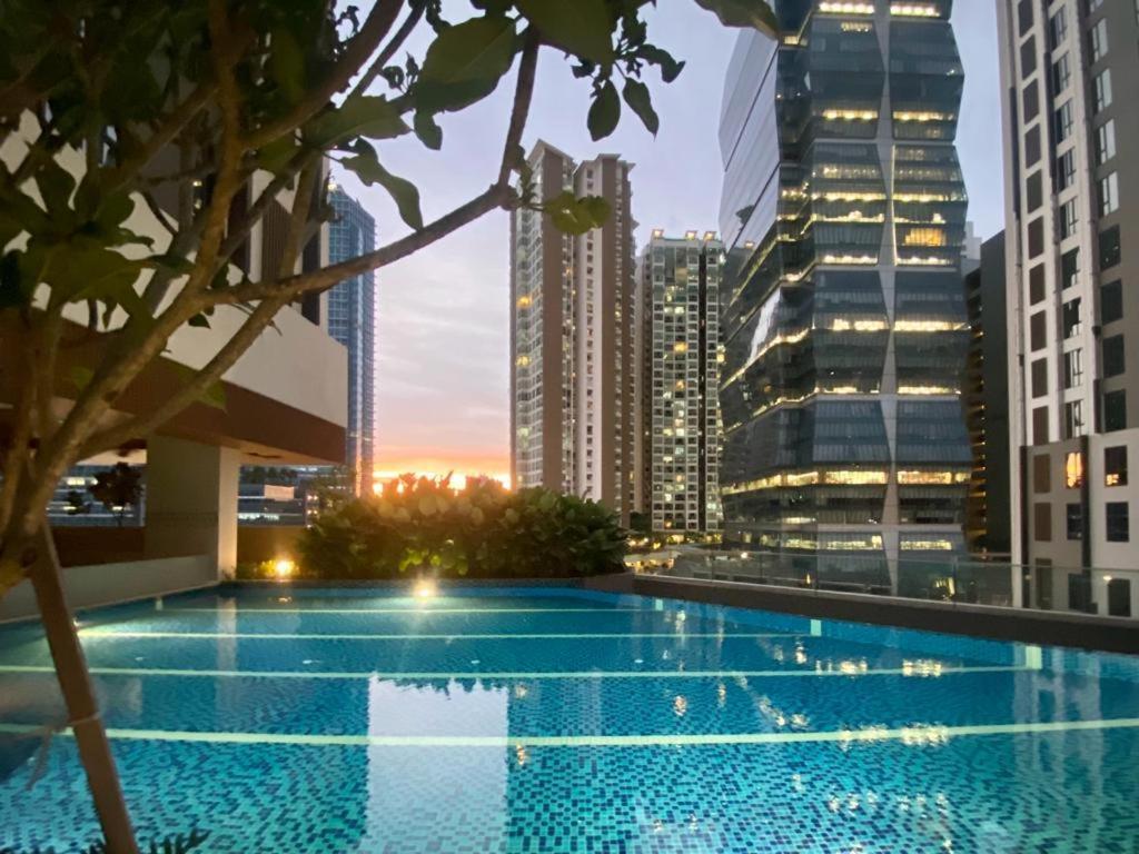 Căn hộ Sentral Suites By Rkd *