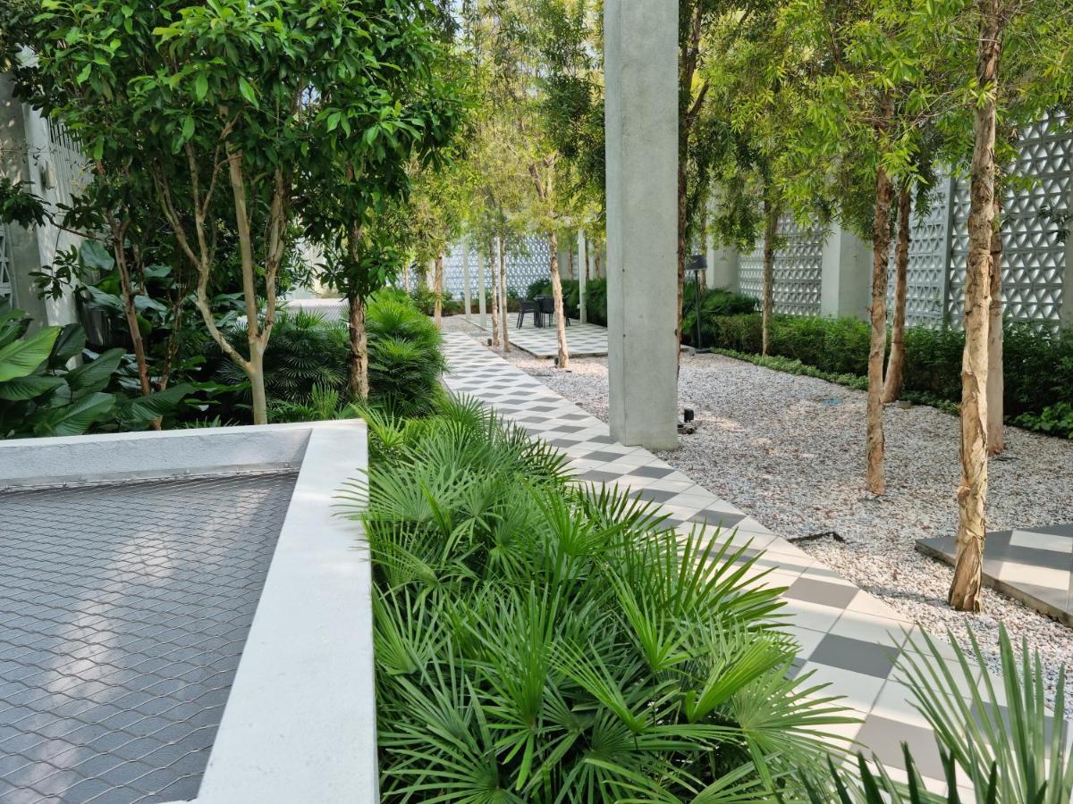 By Maya Apartment