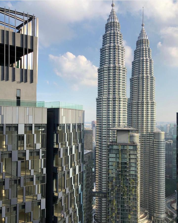 Star With Twin Towers Klcc View