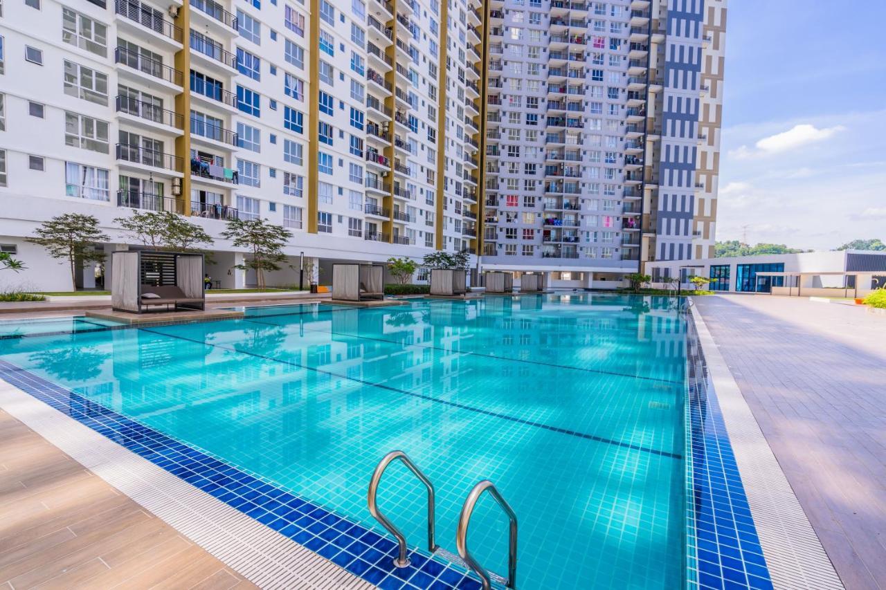 Zen 3-bedroom W Pool 6 Pax - Semarak Căn hộ
