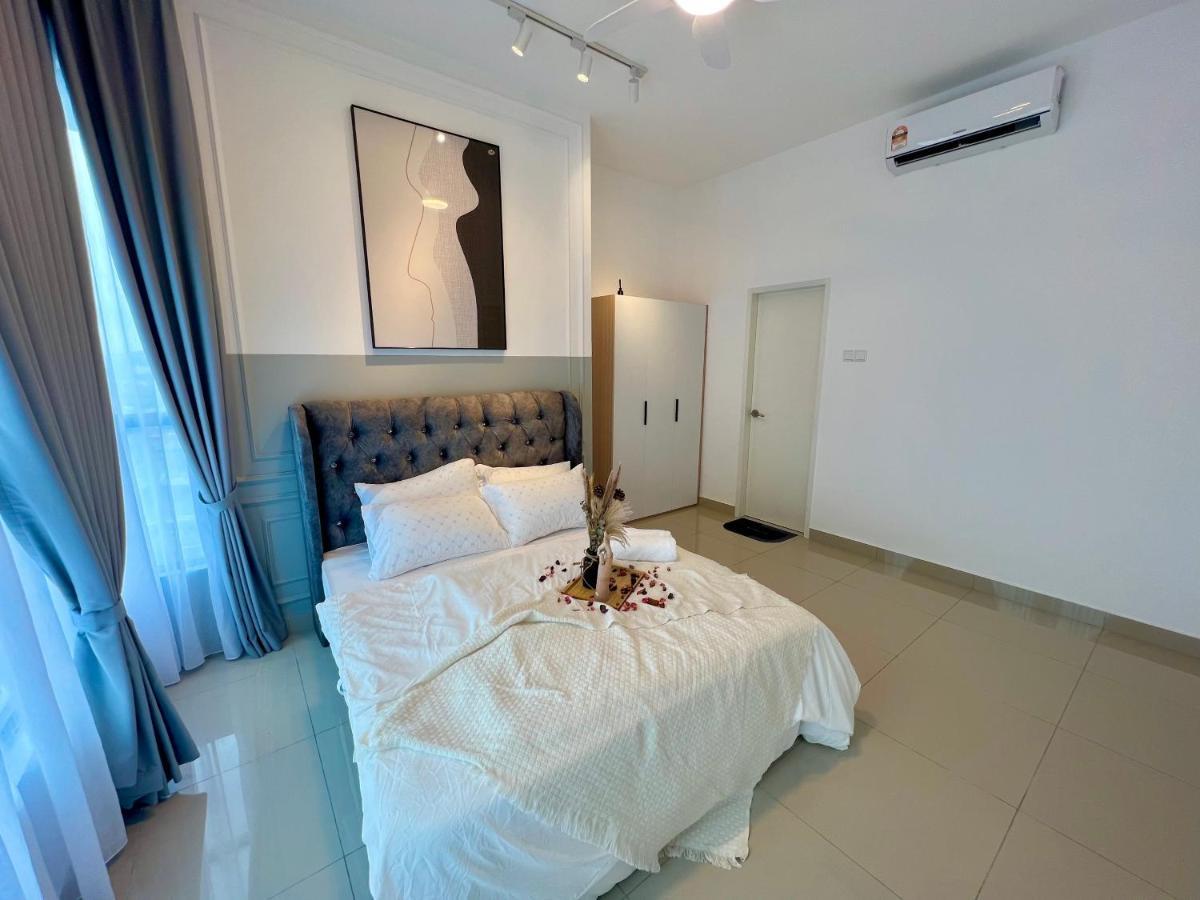 Premium For Family At Aeon / Sunway Velocity / Mrt / Lrt Apartment Kuala Lumpur