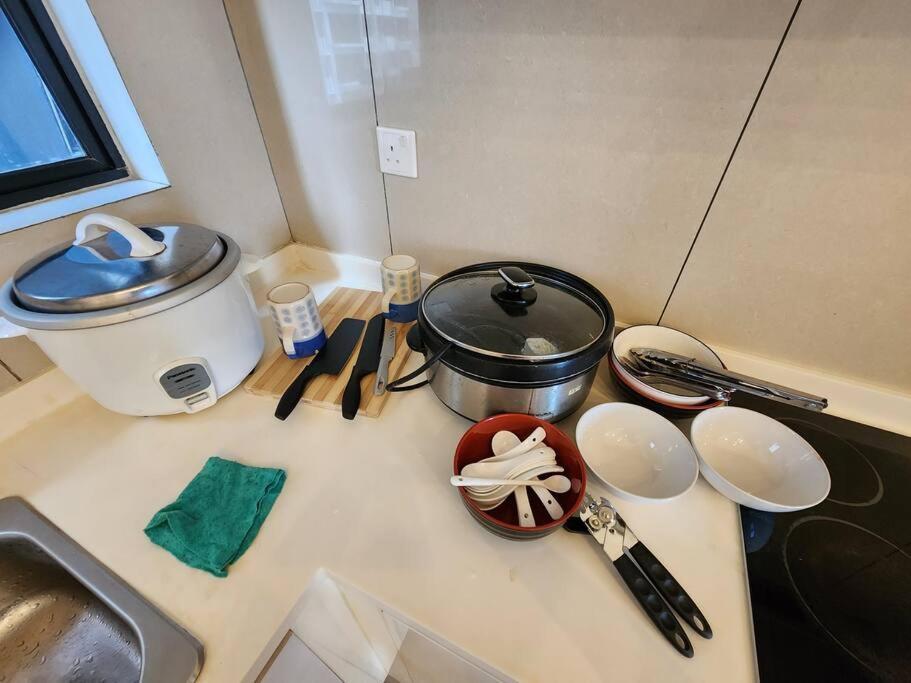 Apartment Sunflower/4r3b/klcc/1550sf/bacony/newcondo/bathtub *