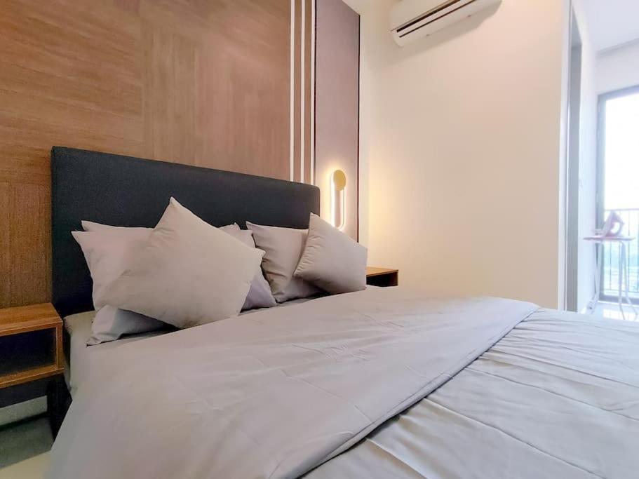 Căn hộ Kenwingston Platz Signature By Manhattan Group