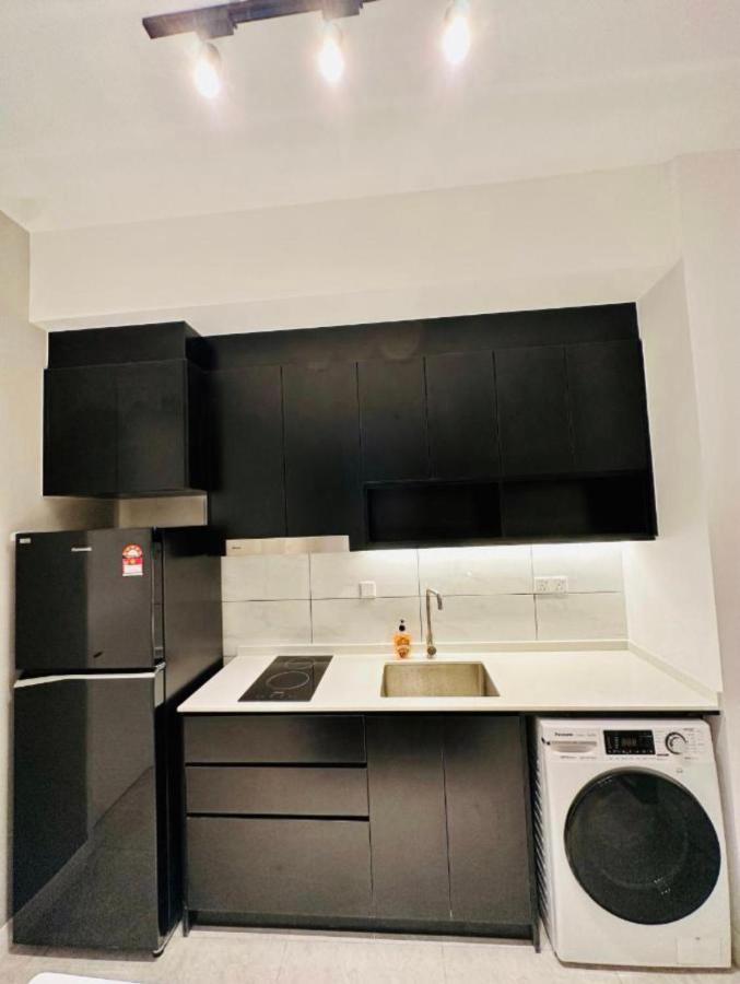 Axon Bukit Bintang By Sky Pool Apartment