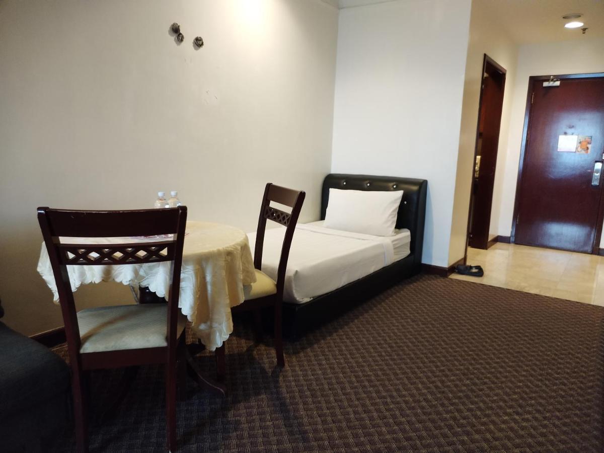 Appartement Famous Suites At Times Square Kuala Lumpur