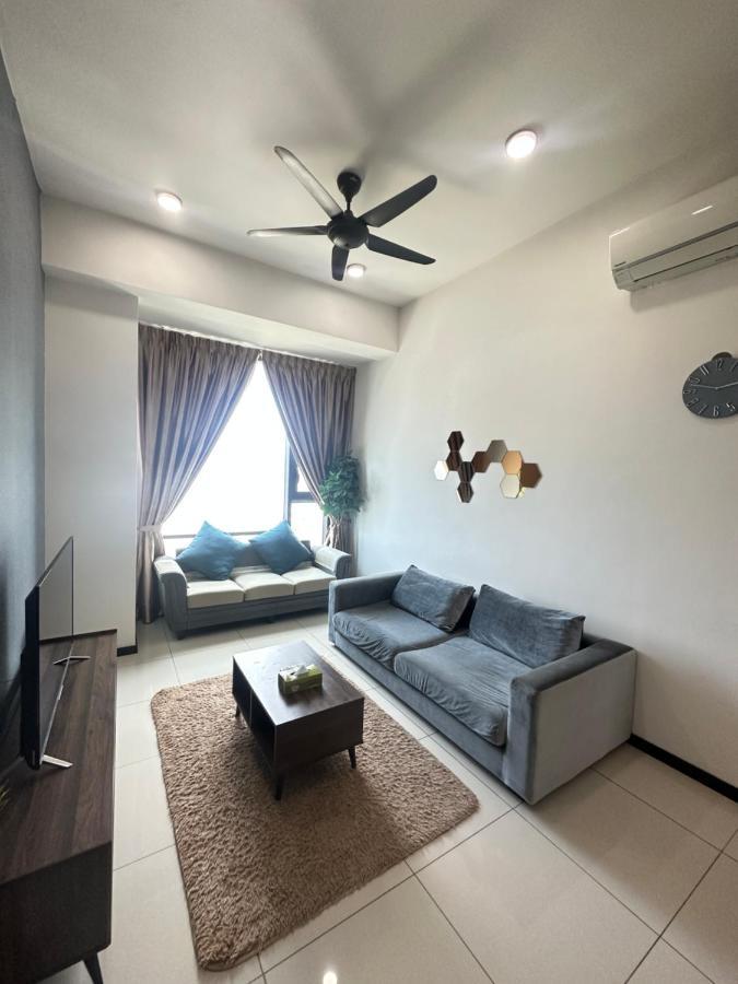 Apartment Grand At Opus