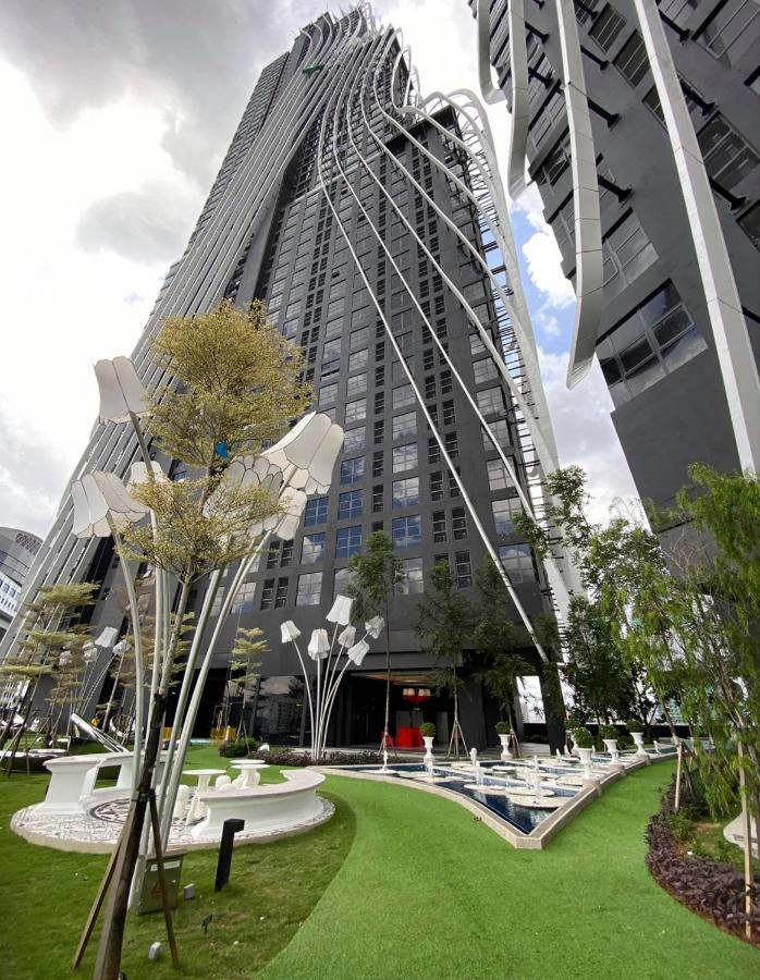 Anggun Arte Mont Kiara * Kuala Lumpur