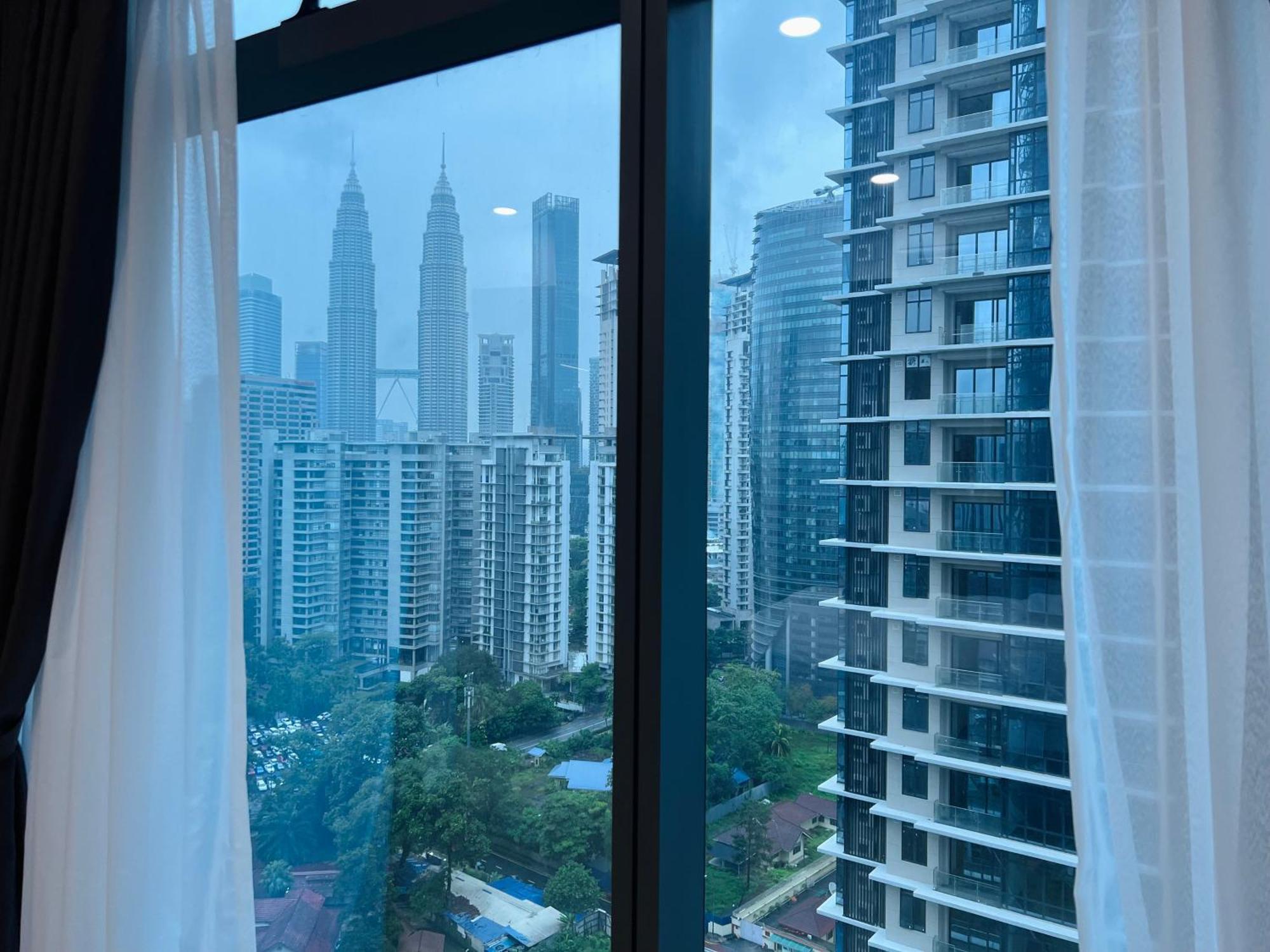 Eaton Klcc Apartment *