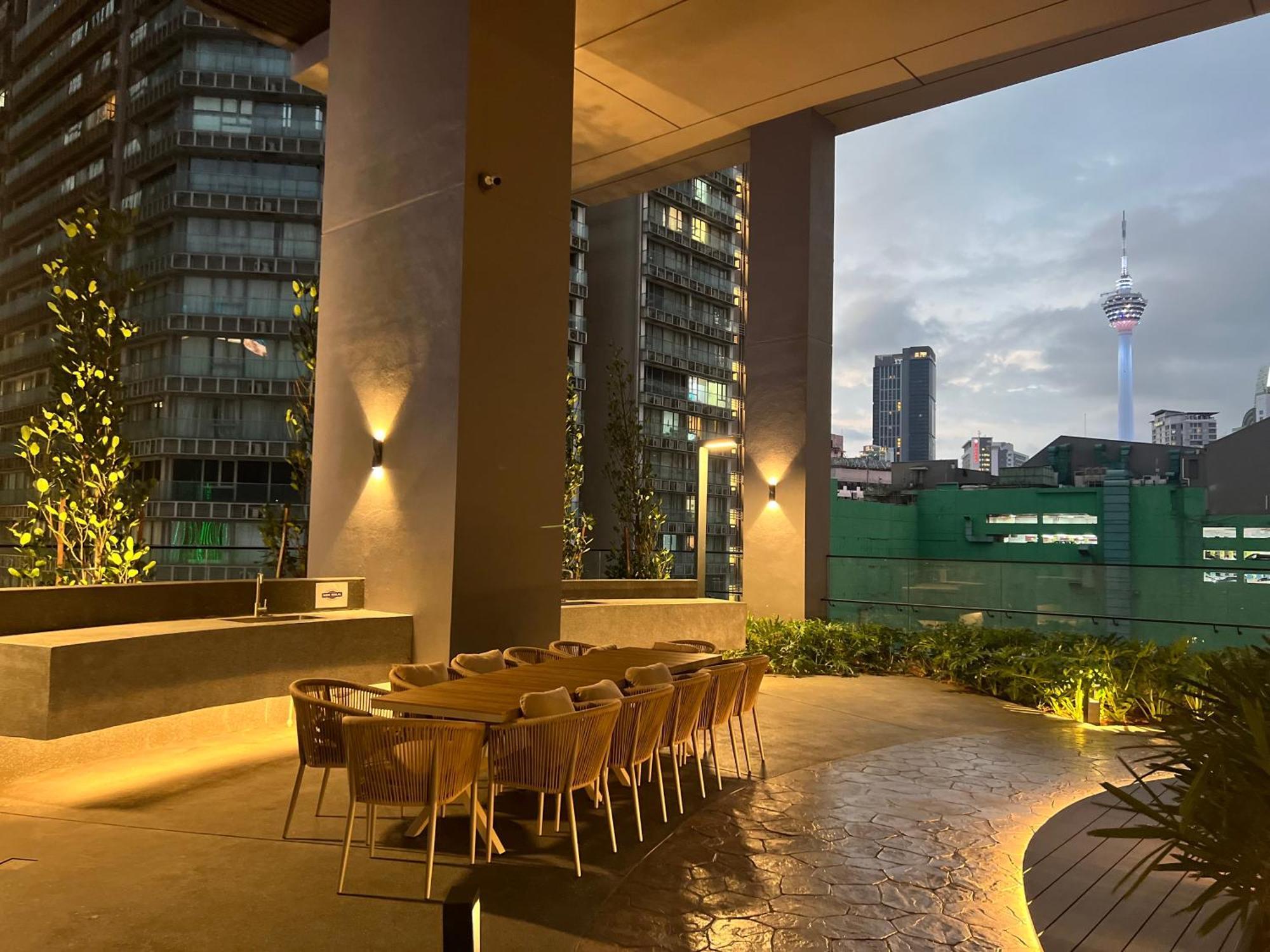 Popular Suites At Axon Klcc Apartment