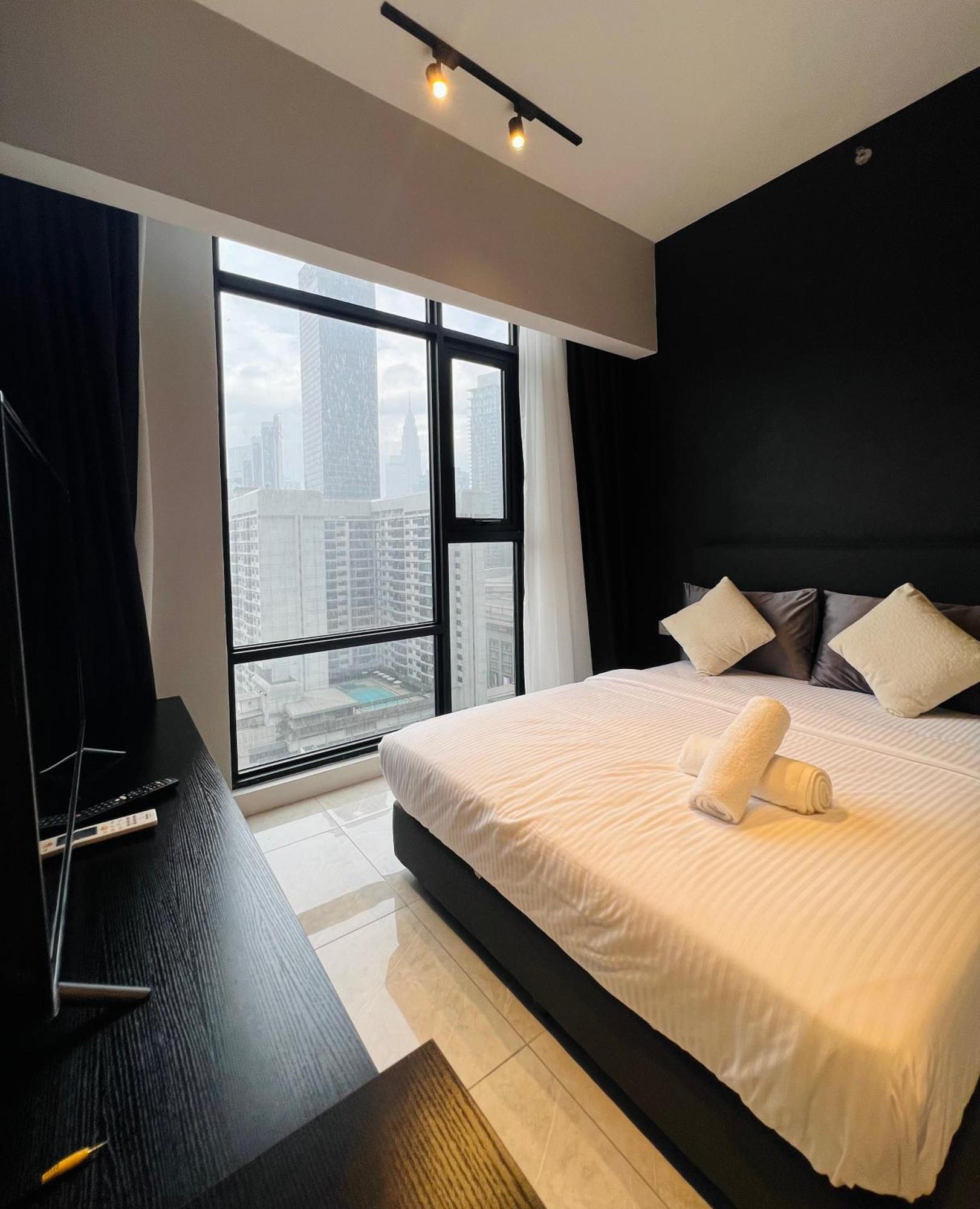 Popular Suites At Axon Klcc Apartment