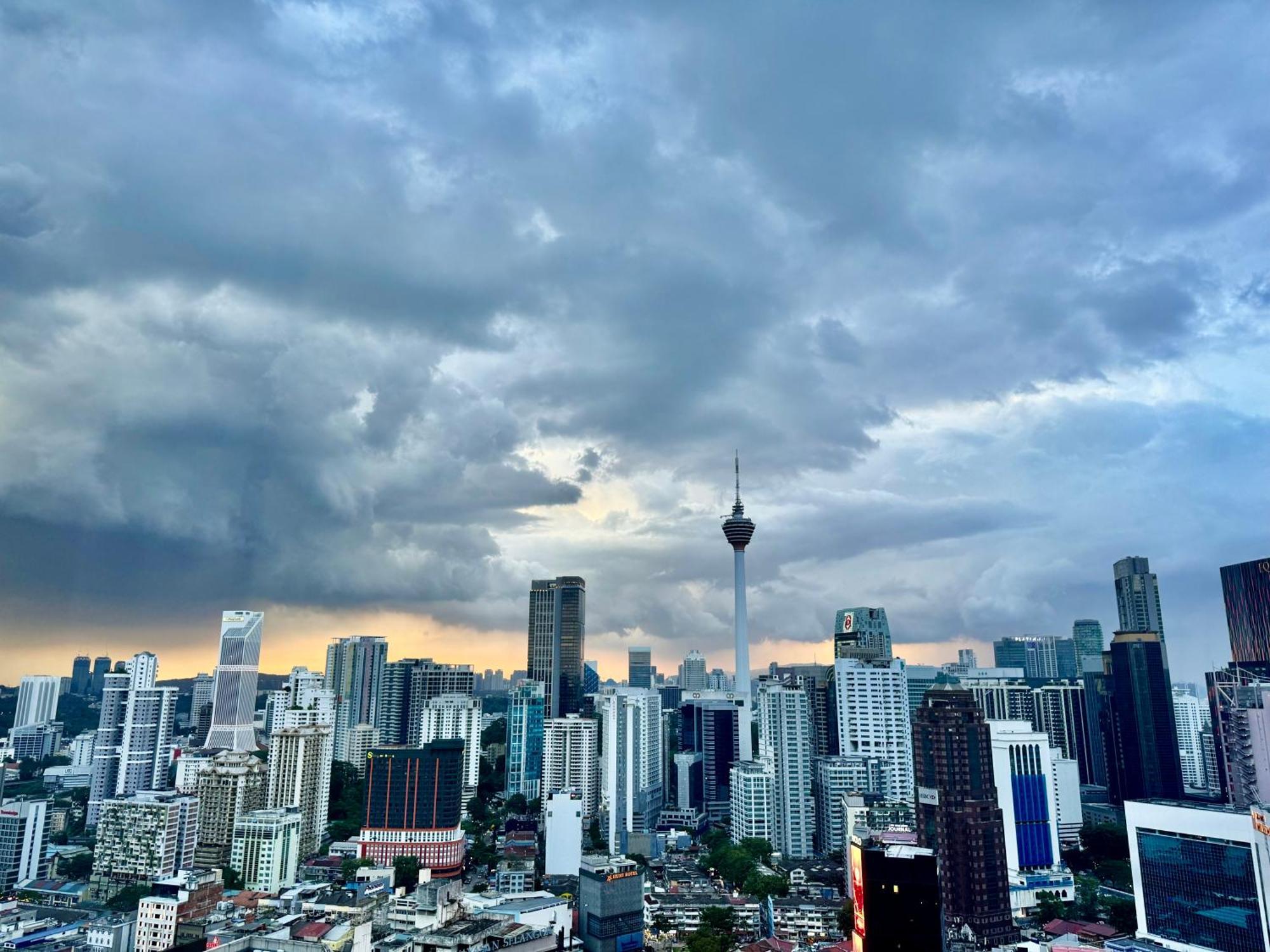Apartment 5Min To Pavilion Axon Klcc View *