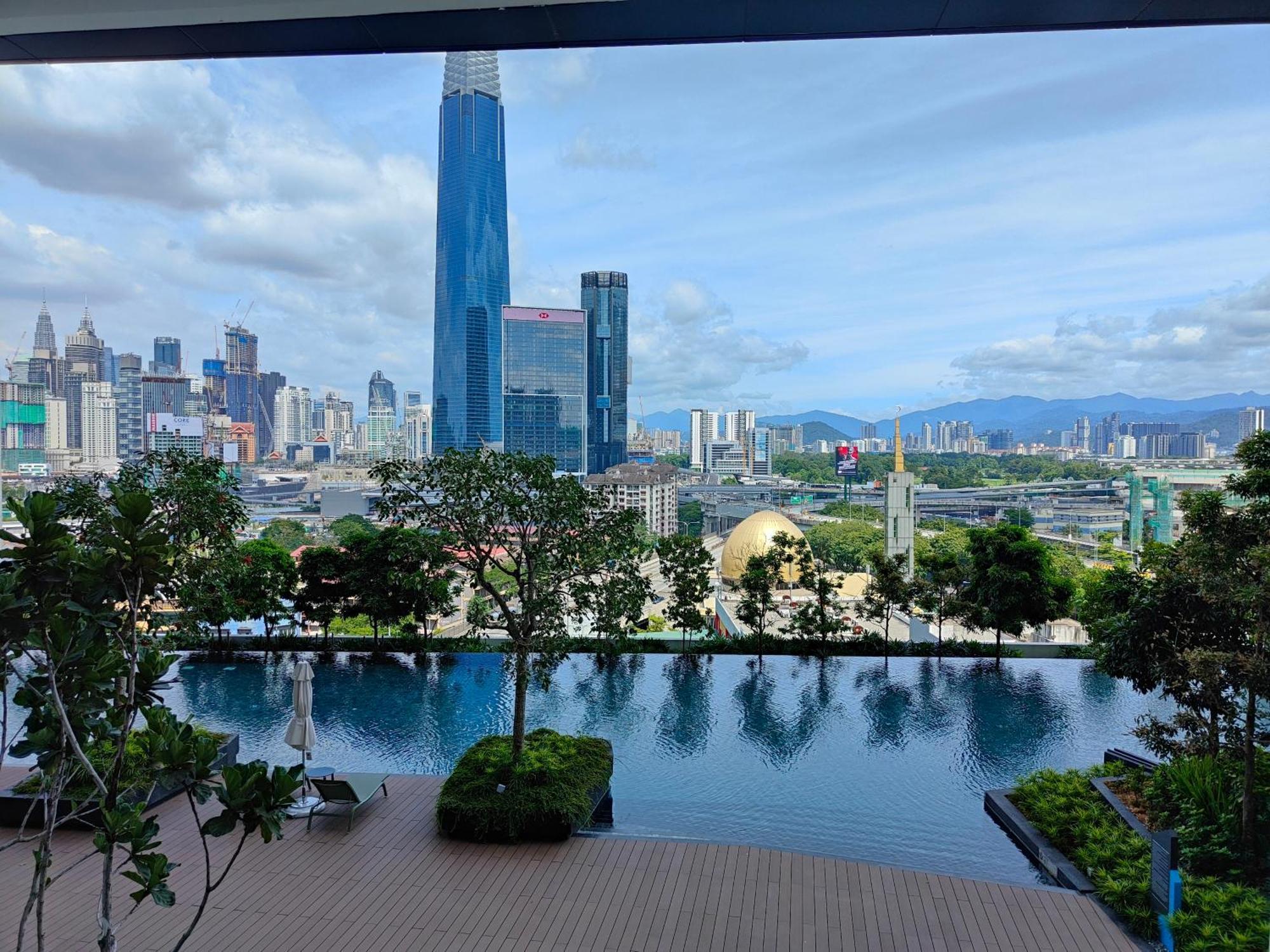 Apartment Continew Trx Kl *